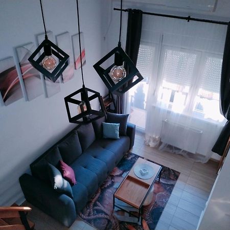 Apartman Stimac Petrovaradin Eksteriør bilde