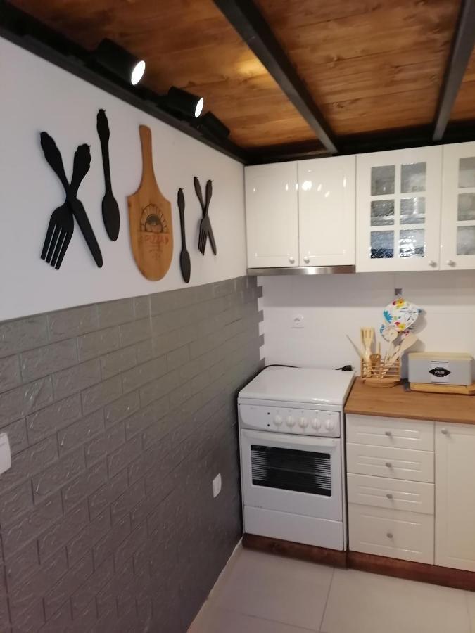 Apartman Stimac Petrovaradin Eksteriør bilde