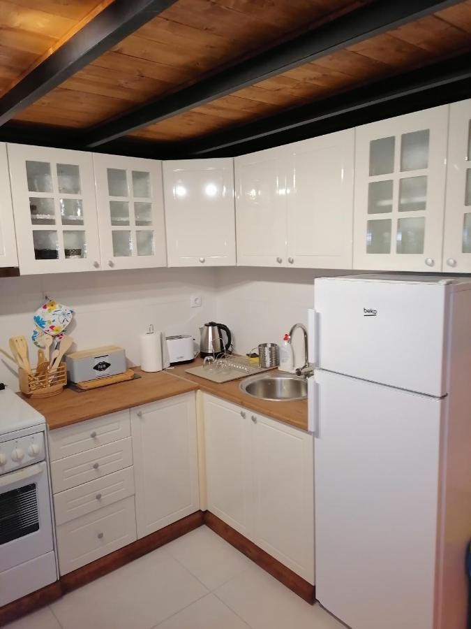 Apartman Stimac Petrovaradin Eksteriør bilde